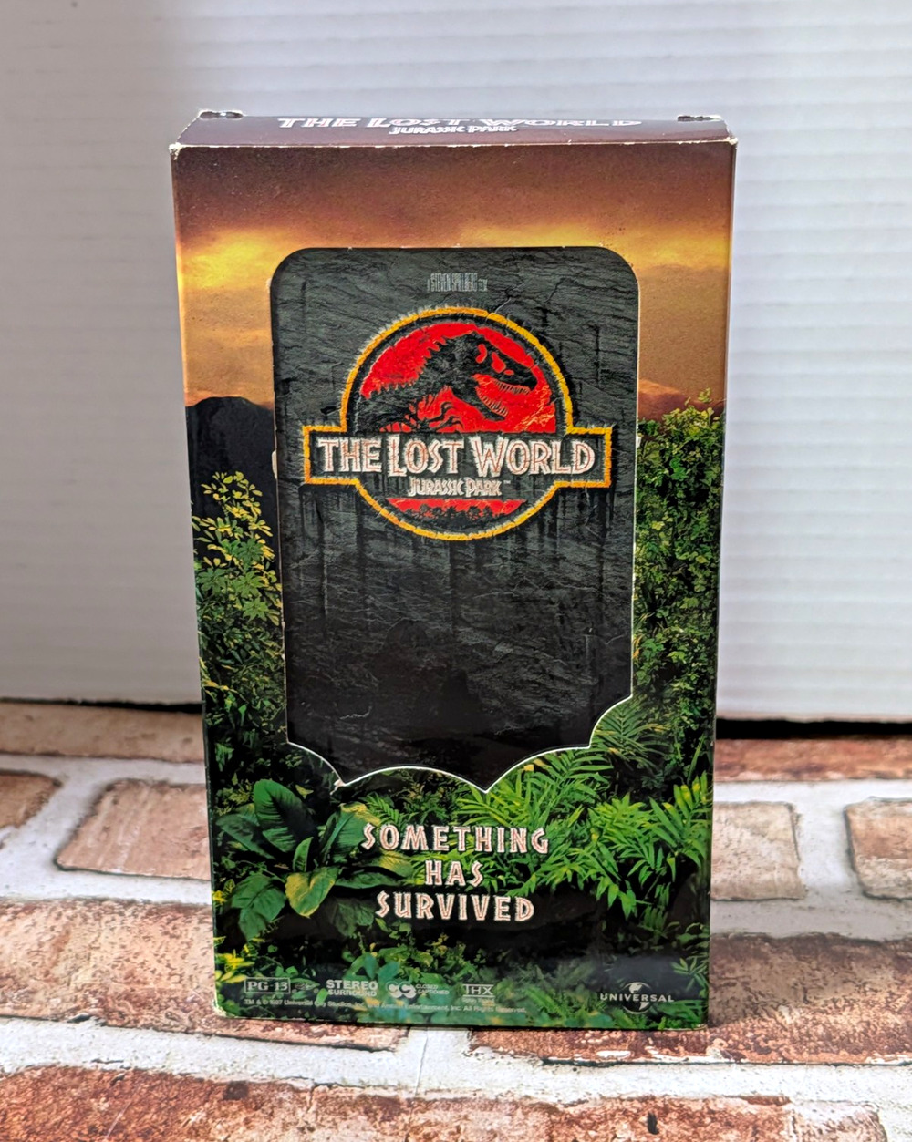 The Lost World: Jurassic Park VHS 1997 Movie Tape Slipcover Pre-owned Tested